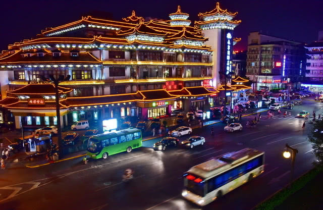 【中融天匯建筑】地?cái)偨?jīng)濟(jì)，企業(yè)如何發(fā)展？